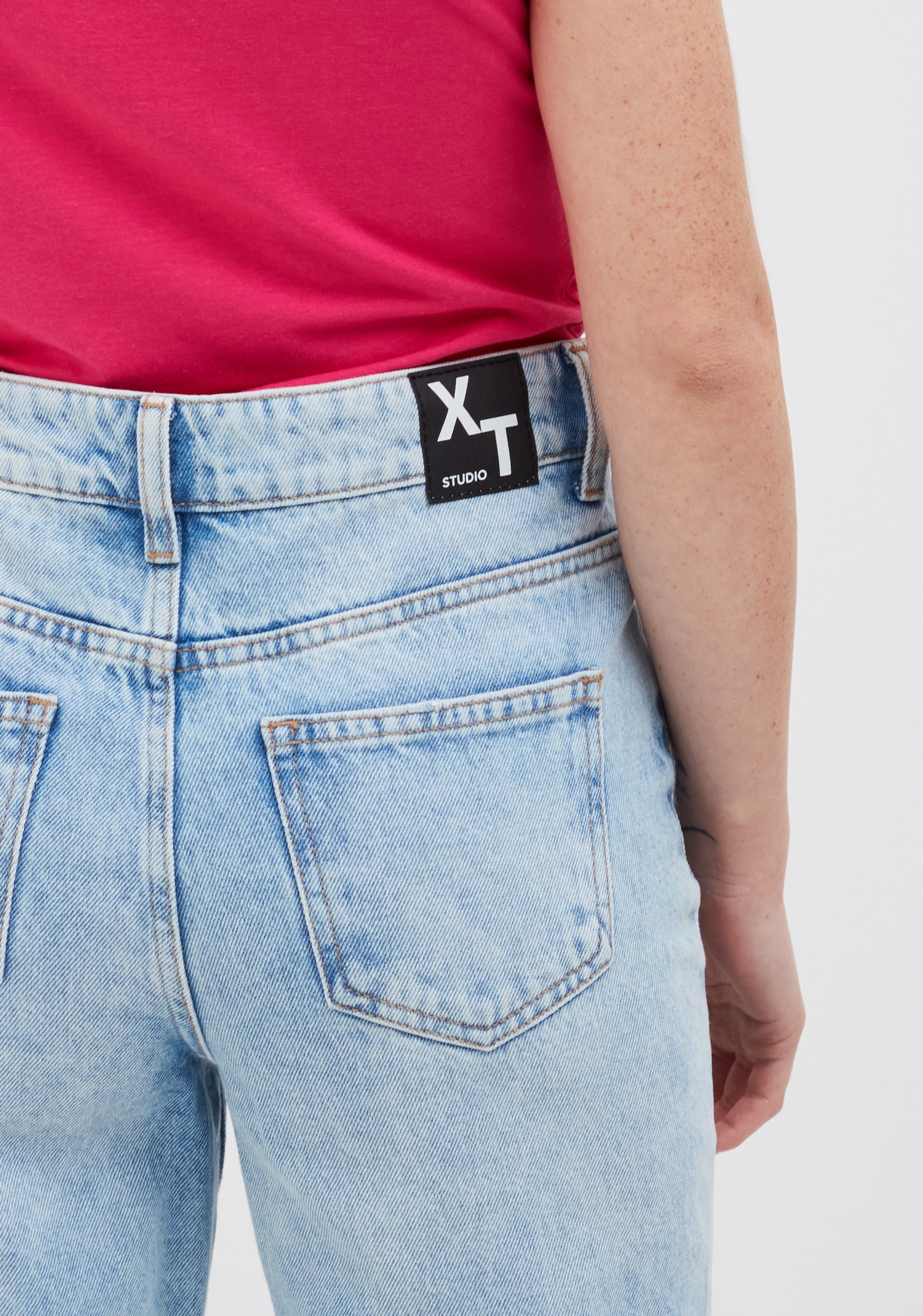 Jeans wide leg cropped in denim con lavaggio bleached XT-STUDIO X123SV2001D41903-062-4